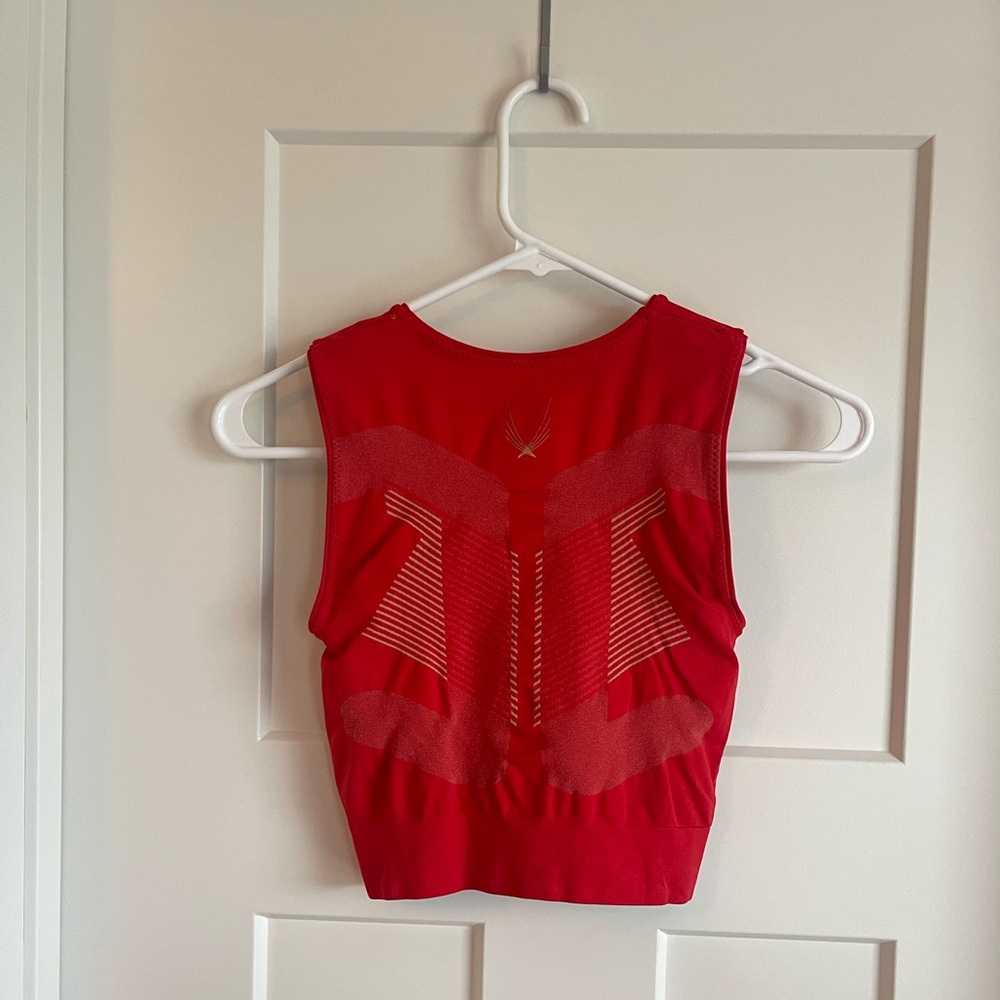 Lucas Hugh London Top - Picture 7 of 11